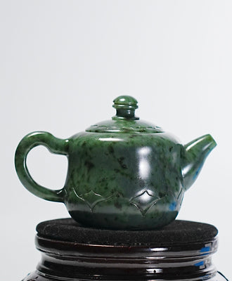 Master-Carved Canadian Jade Teapot #2119