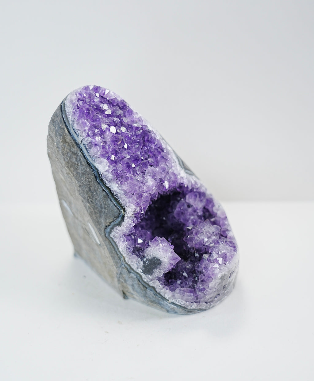 AMETHYST SEMI-GEODES EXTRA QUALITY BASE CUT 2.06 LB #2145