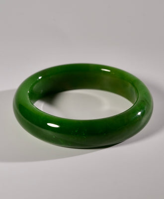 AAA Polar Jade Grade Bangle 55.5mm #818