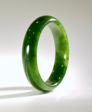 A CANADIAN JADE BANGLE 60MM  #158