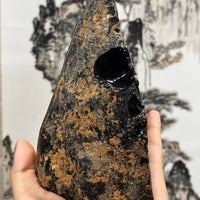 Obsidian Display 2.48 LB