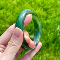 A CANADIAN JADE BANGLE 58MM #2375