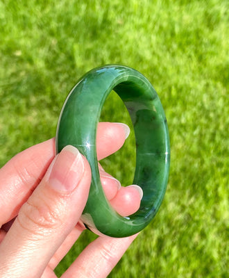 POLAR JADE BANGLE 57MM #2381