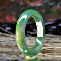 A CANADIAN JADE BANGLE 58MM #1033