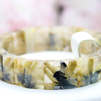 QUARTZ TITANIUM CRYSTAL BANGLE #1640