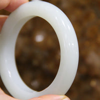 MUTTON FAT JADE BANGLE 56.6MM #687