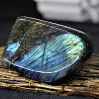 IRIDESCENCE LABRADORITE POLISHED DECORATIVE & HEALING STONE #938