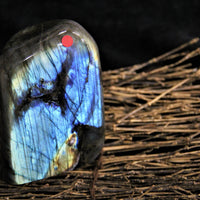 IRIDESCENCE LABRADORITE POLISHED DECORATIVE & HEALING STONE #951