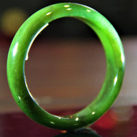 A CANADIAN JADE BANGLE 59MM #987