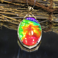 18k Oval Ammolite Pendant  #1539