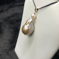 TOP GRADE CULTURED FRESHWATER PEARL #1842